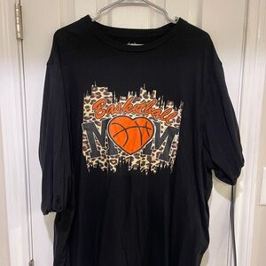 Basketball Mom Graphic T-Shirt